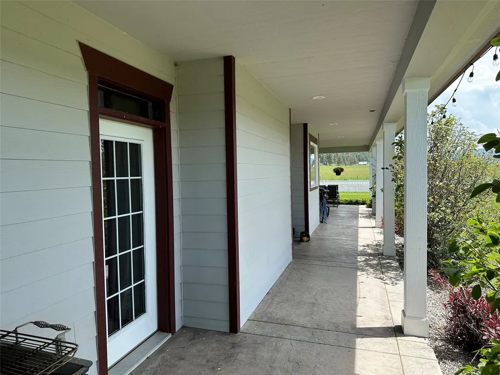 124 Morrison Lane Bonner MT 59823