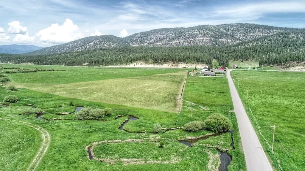 124 Morrison Lane Bonner MT 59823