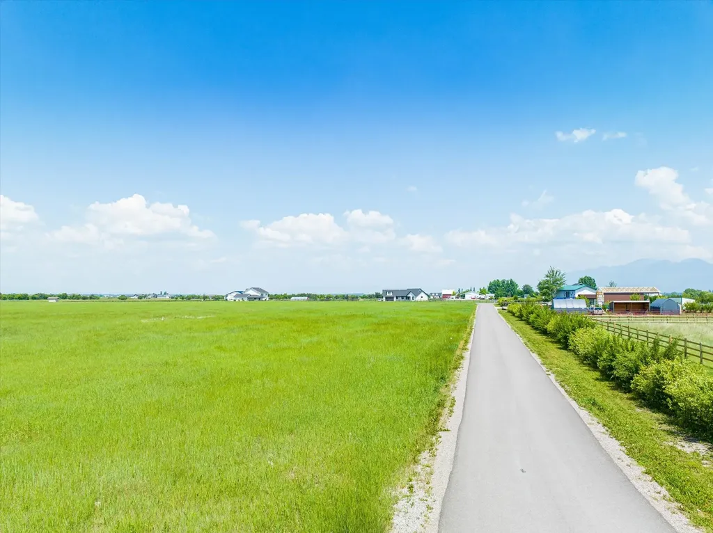 3828 Lower Valley Road Kalispell MT 59901