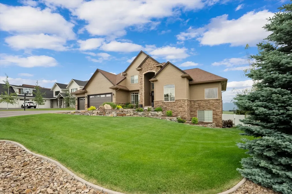 258 E Bowman Drive Kalispell MT 59901