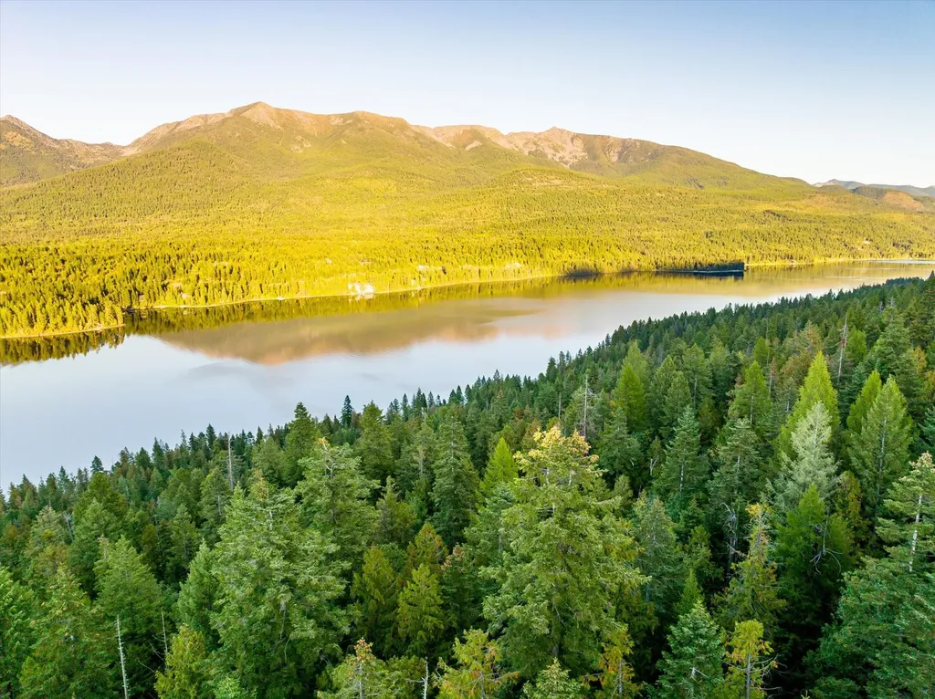 Nhn W Swan Shores Road Bigfork MT 59911