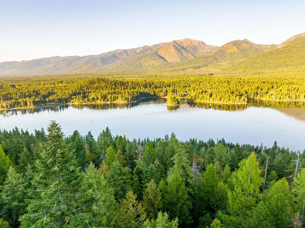 Nhn W Swan Shores Road Bigfork MT 59911