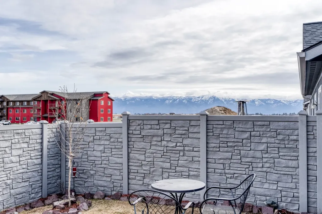 823 Foxglove Drive Kalispell MT 59901