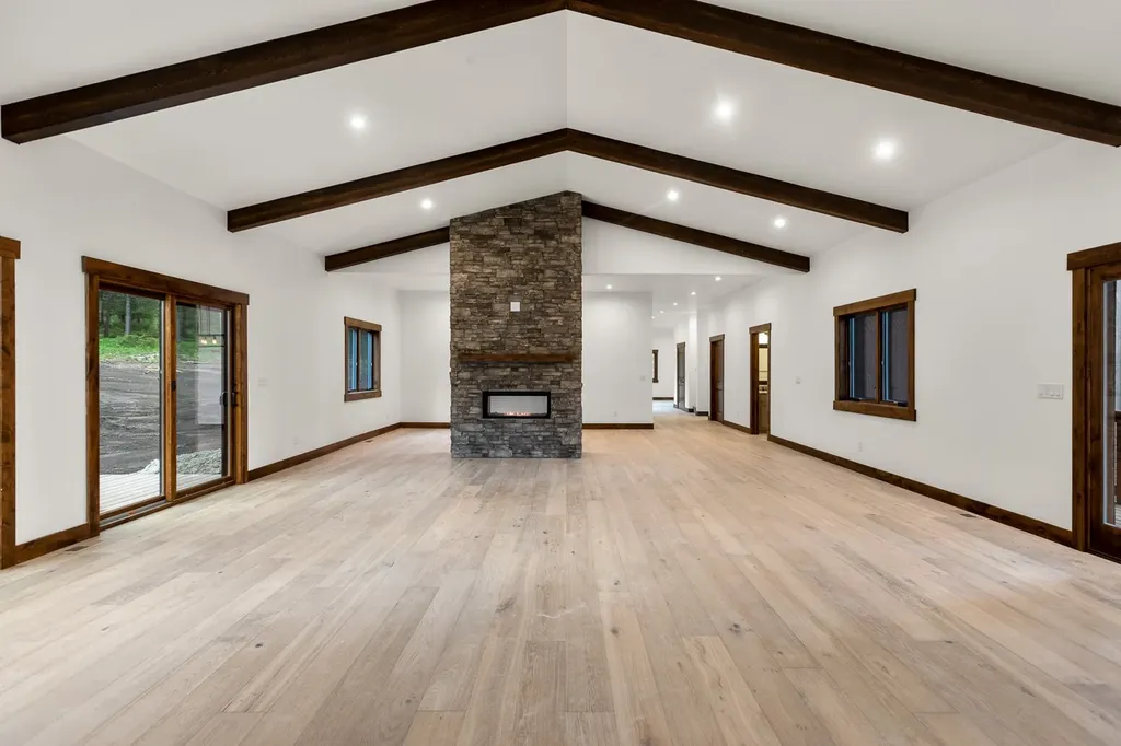 1242 Falling Leaf Court Whitefish MT 59937