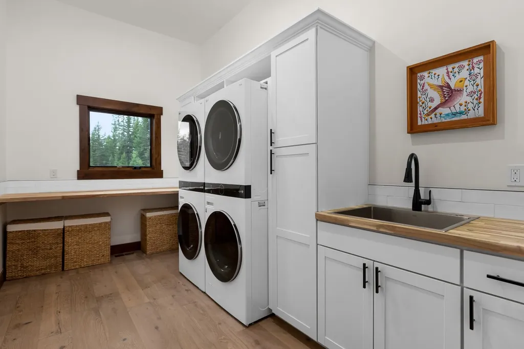1242 Falling Leaf Court Whitefish MT 59937