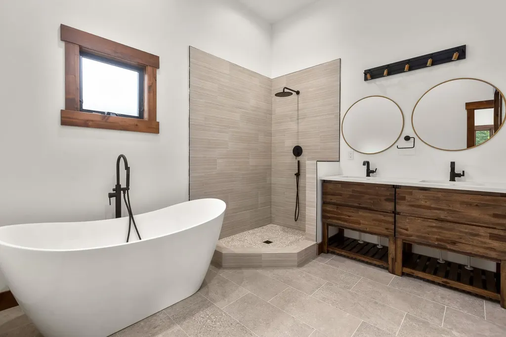 1242 Falling Leaf Court Whitefish MT 59937