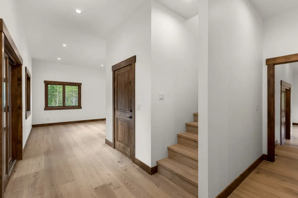 1242 Falling Leaf Court Whitefish MT 59937