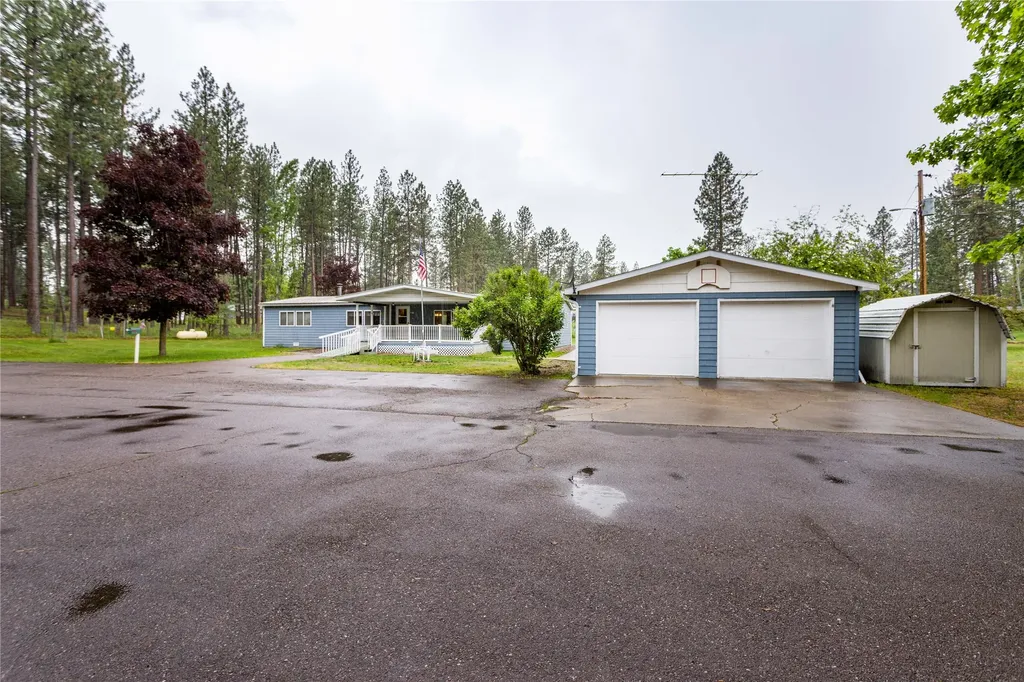 41127 Woodland Lane Polson MT 59860