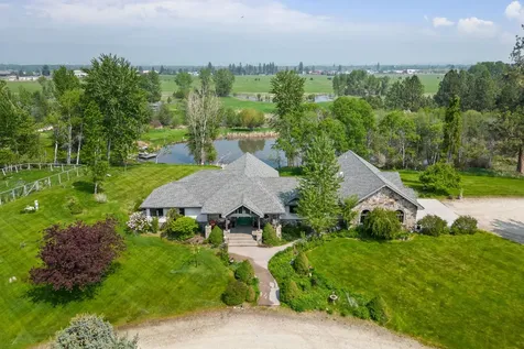 268 & 270 Golden Pond Drive Hamilton MT 59840