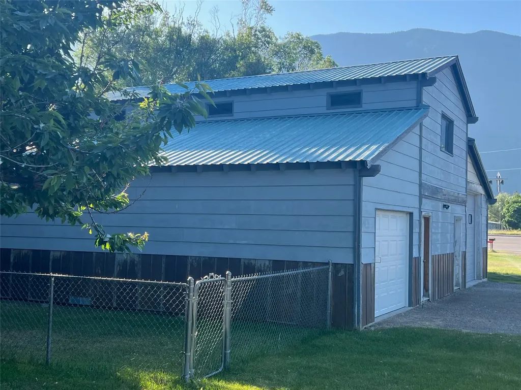 7302 Us Highway 2 E Columbia Falls MT 59912