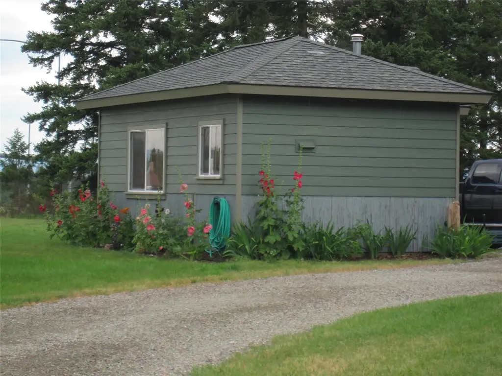 7302 Us Highway 2 E Columbia Falls MT 59912