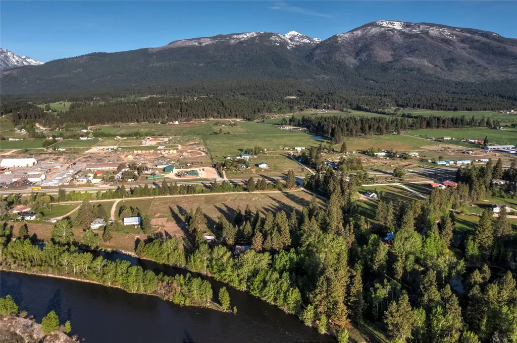 Nhn Trout Lane Hamilton MT 59840