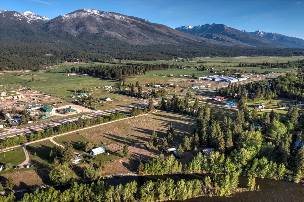 Nhn Trout Lane Hamilton MT 59840