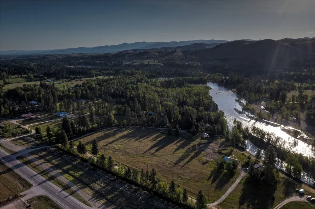 Nhn Trout Lane Hamilton MT 59840