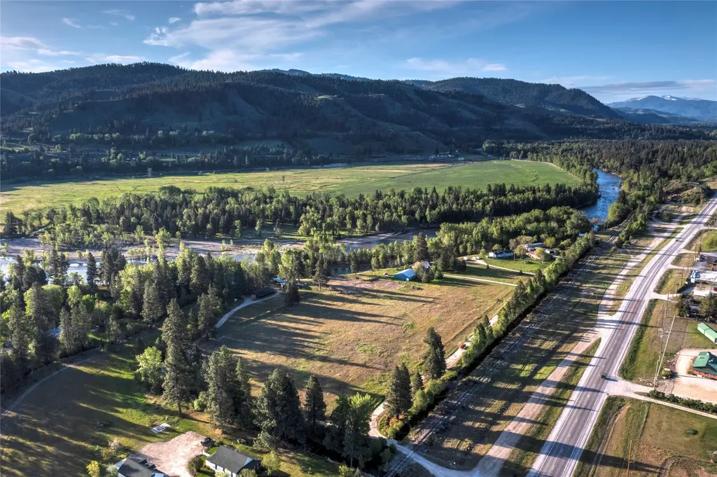 Nhn Trout Lane Hamilton MT 59840