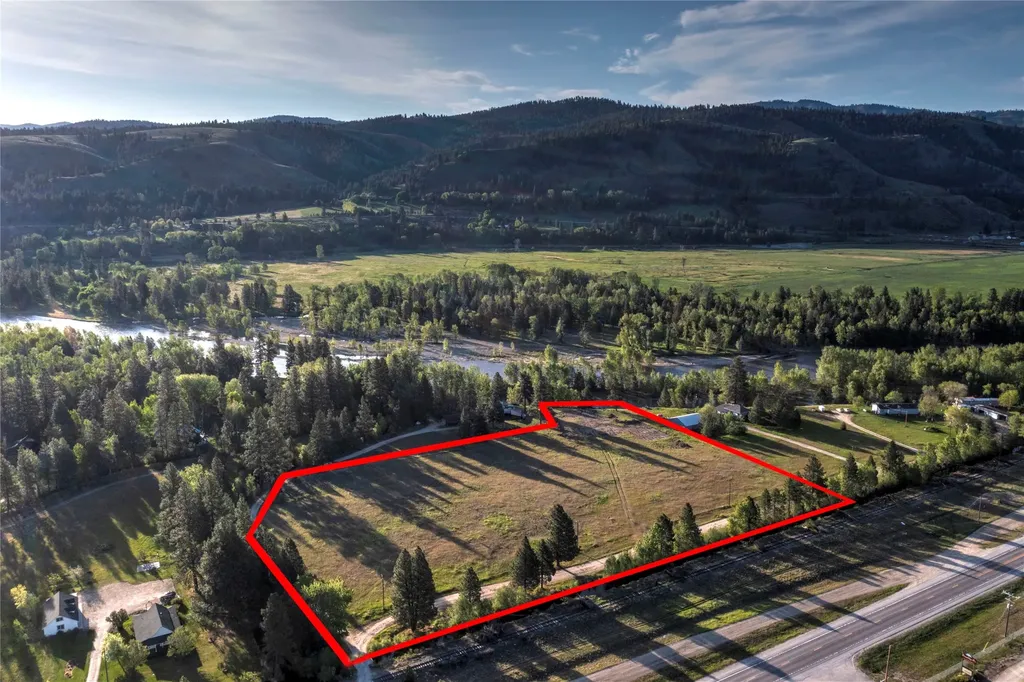 Nhn Trout Lane Hamilton MT 59840