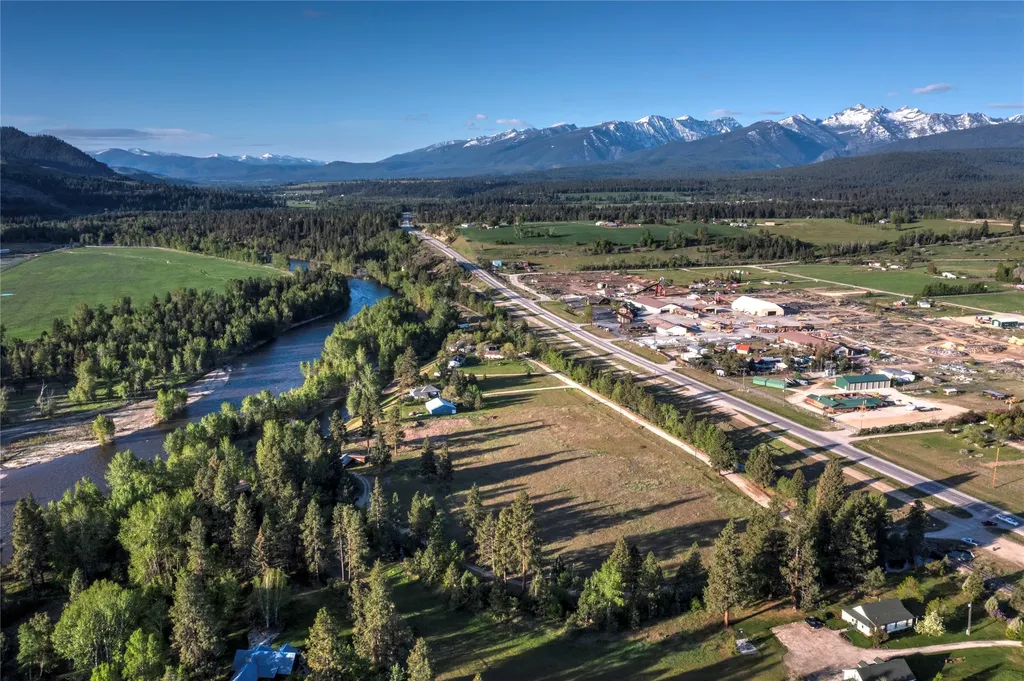 Nhn Trout Lane Hamilton MT 59840