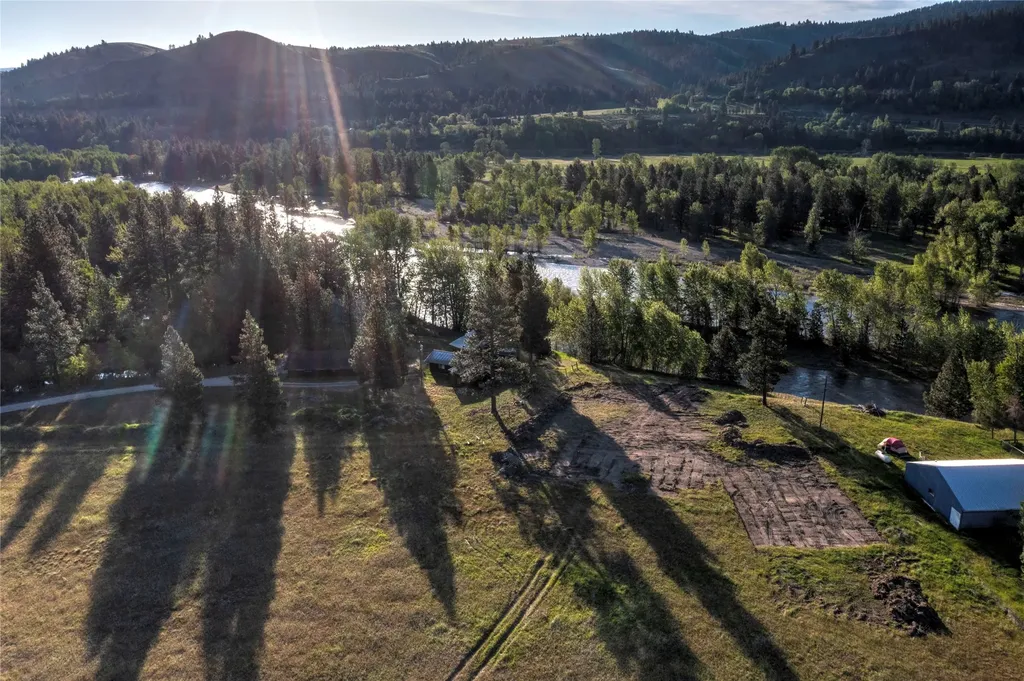 Nhn Trout Lane Hamilton MT 59840