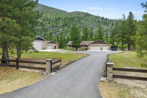 940 Reardon Lane Alberton MT 59820