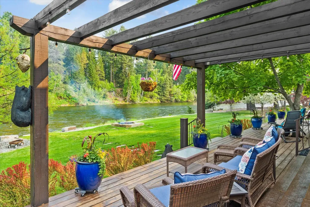 12068 Rippling Waters Road Bigfork MT 59911