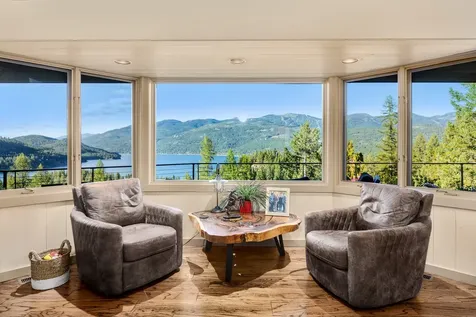 1610 Cliff View Whitefish MT 59937