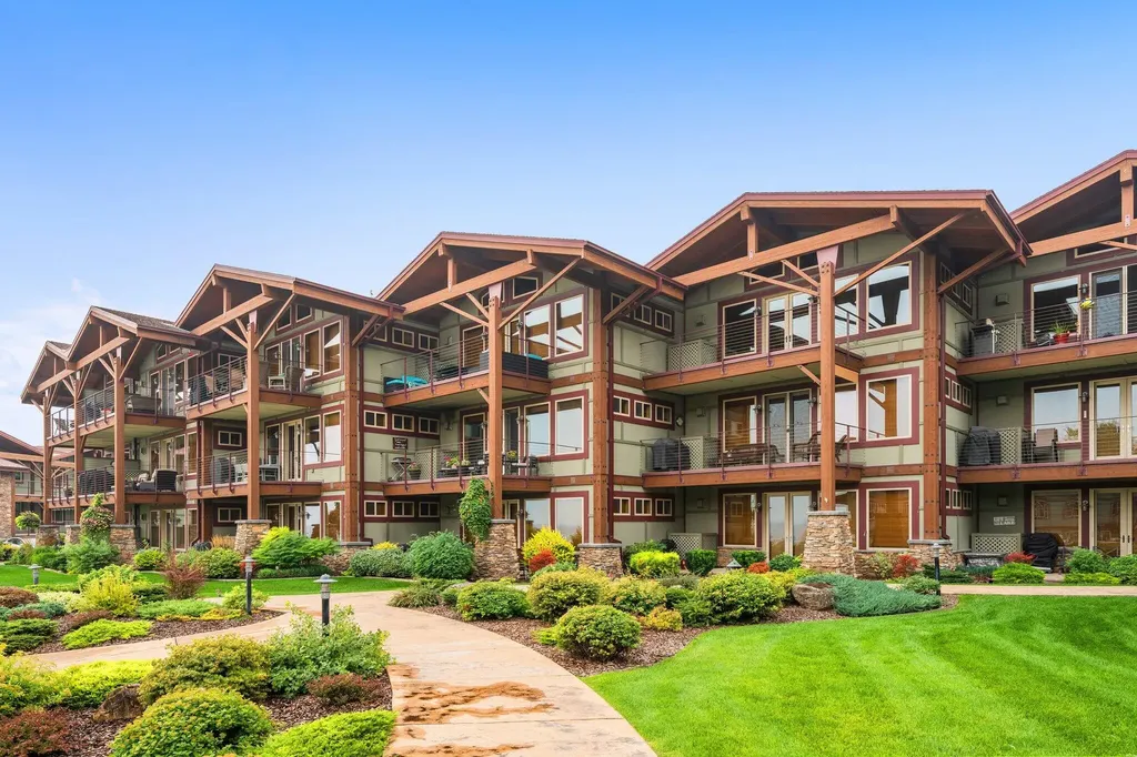 7175 Highway 93 S Lakeside MT 59922