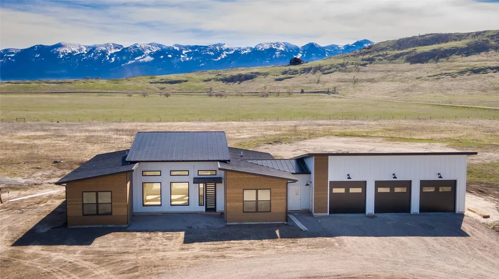 38040 Valley Hills Lane Polson MT 59860