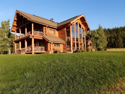 1484 Sawmill Gulch Road Alberton MT 59820