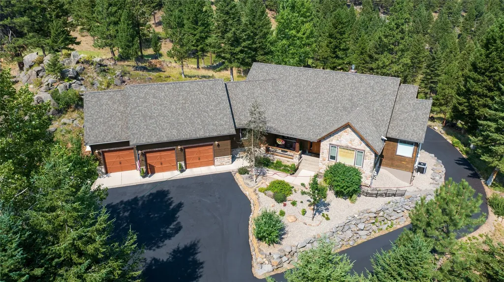 12 Eagle View Drive Clancy MT 59634