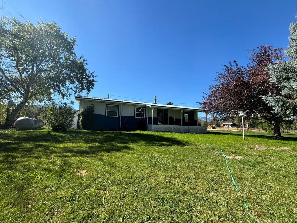 4547 Us Highway 93 S Darby MT 59829