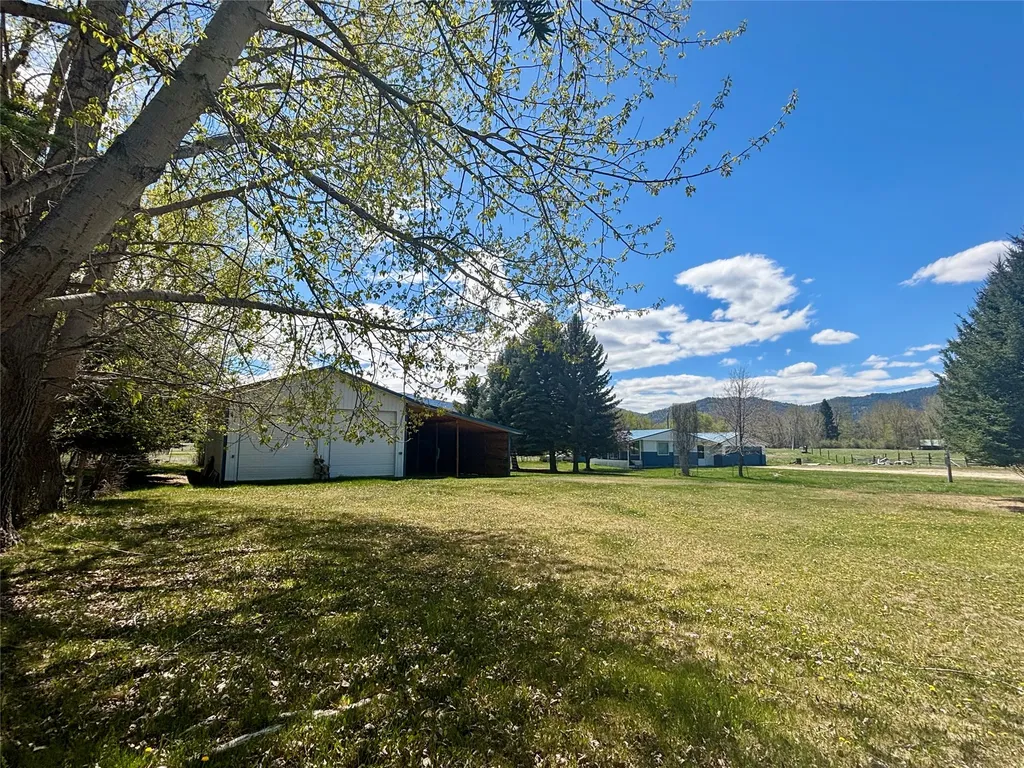 4547 Us Highway 93 S Darby MT 59829