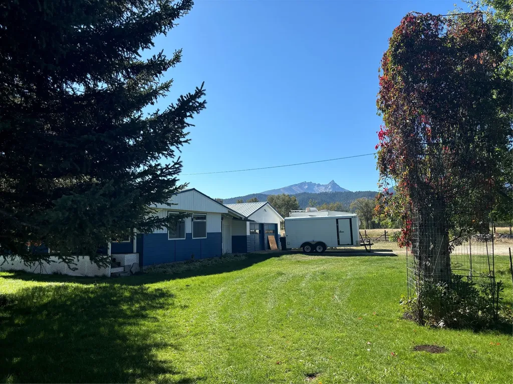 4547 Us Highway 93 S Darby MT 59829