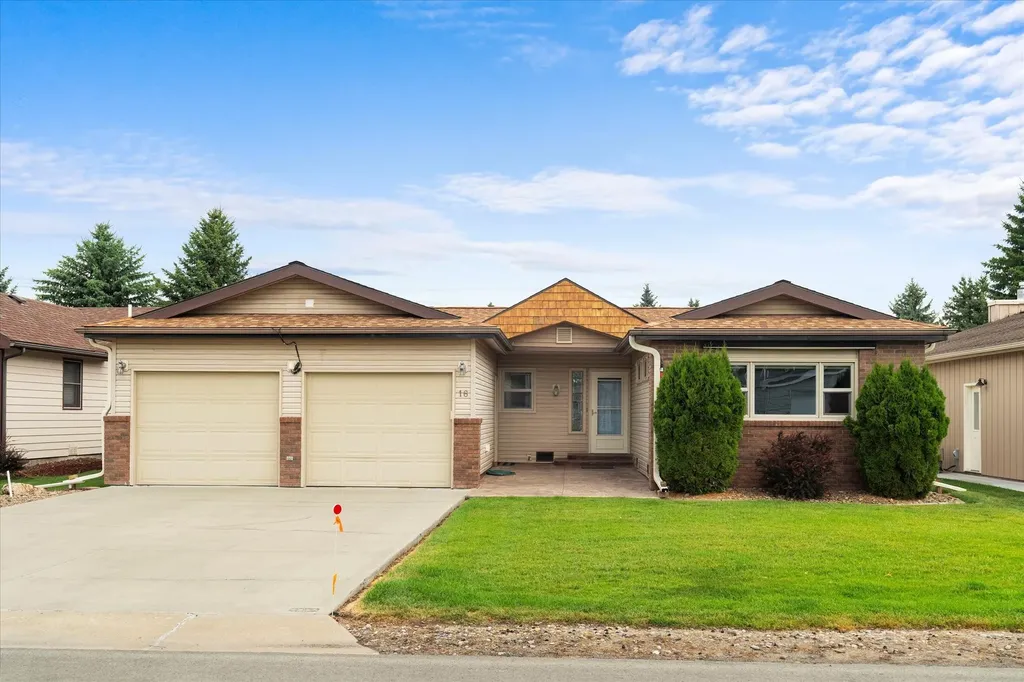 16 E Nicklaus Avenue Kalispell MT 59901