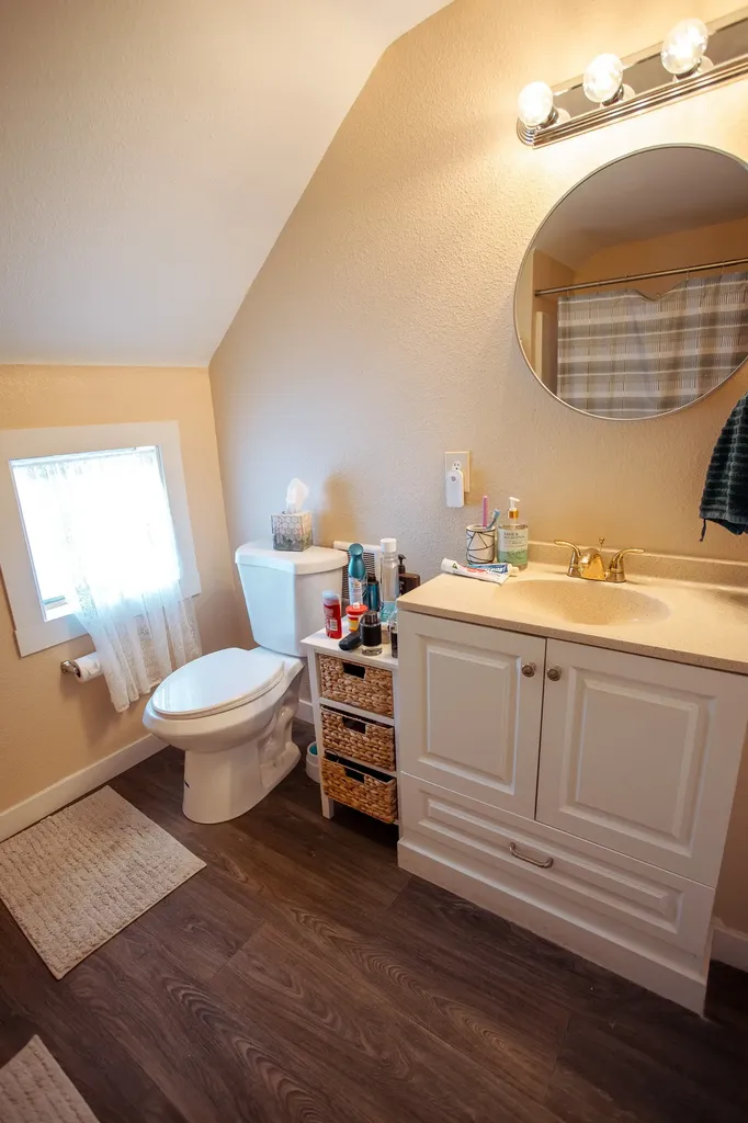 17 Front Street N Cascade MT 59421