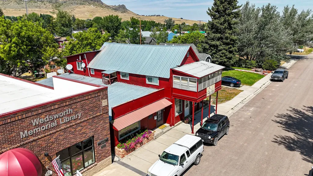17 Front Street N Cascade MT 59421