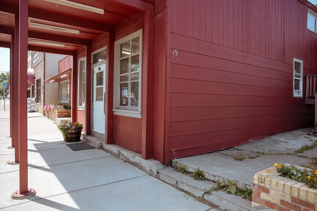 17 Front Street N Cascade MT 59421