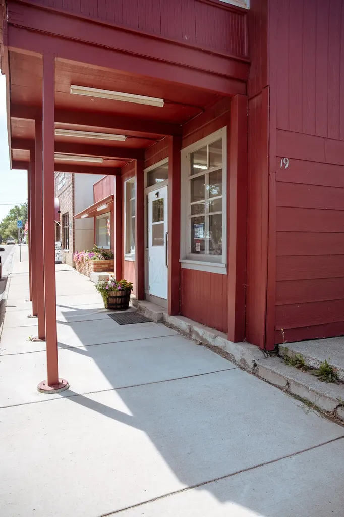 17 Front Street N Cascade MT 59421