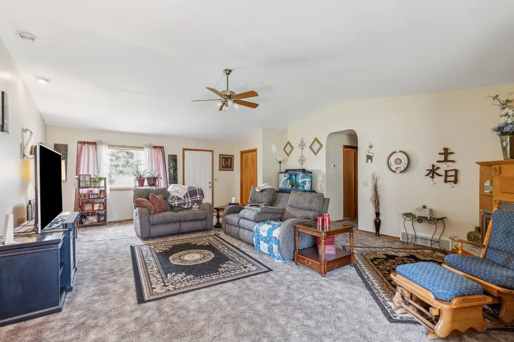11055 Silver Street Clinton MT 59825