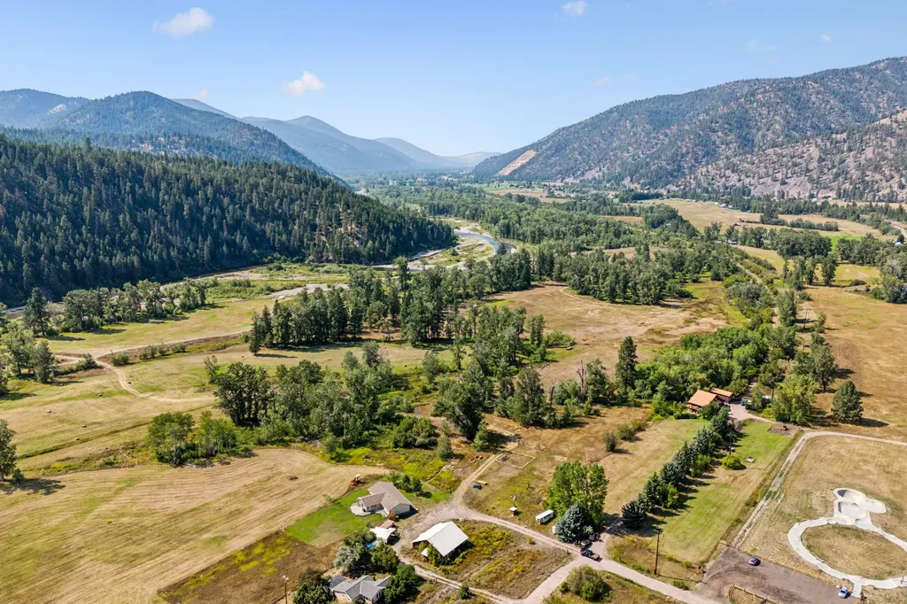 11055 Silver Street Clinton MT 59825