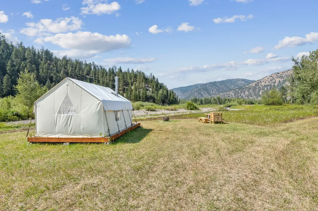 11055 Silver Street Clinton MT 59825