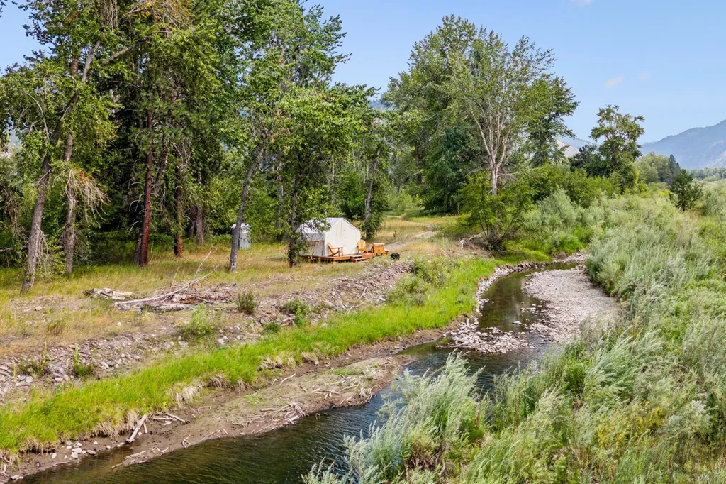 11055 Silver Street Clinton MT 59825