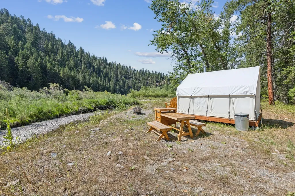 11055 Silver Street Clinton MT 59825