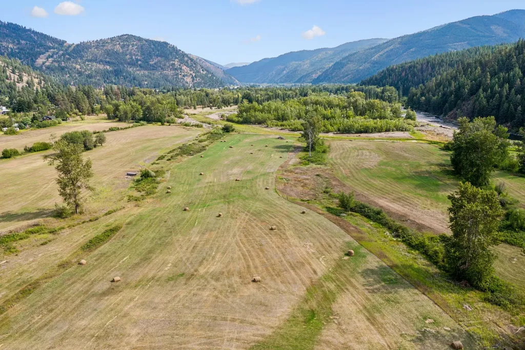 11055 Silver Street Clinton MT 59825