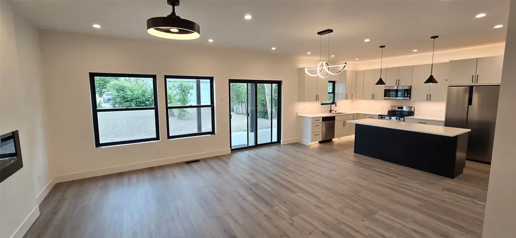 520 Dupuyer Avenue Valier MT 59486