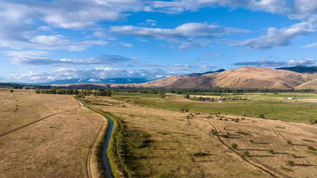 Nhn Maclay Road Lolo MT 59847