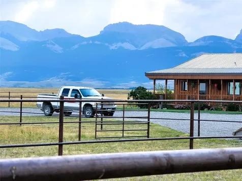 1135 Blackleaf Road Bynum MT 59419