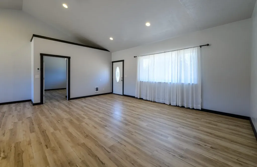 72 Joe Road Eureka MT 59917