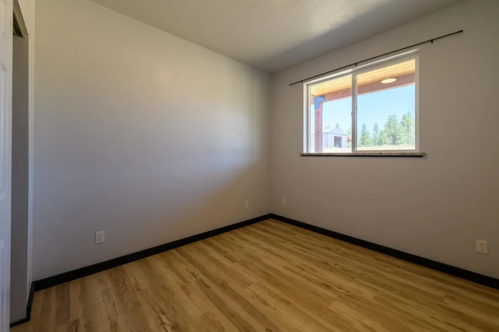 72 Joe Road Eureka MT 59917