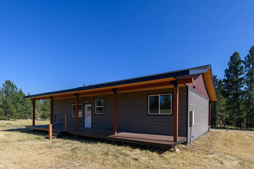 72 Joe Road Eureka MT 59917