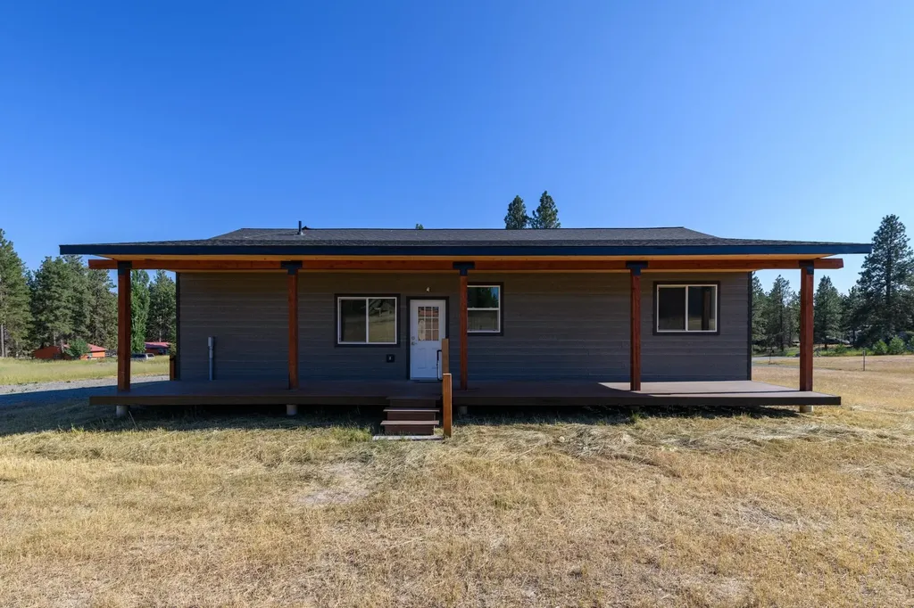 72 Joe Road Eureka MT 59917